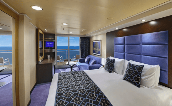 MSC Cruises FANTASIA Deluxe Balcony Aurea0.png